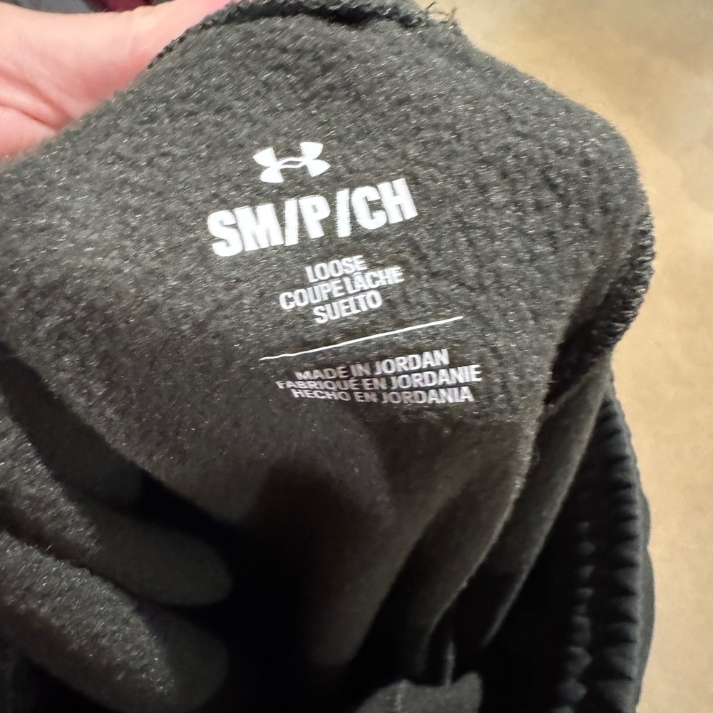 Under Armour Men's olive Joggers - Picture 2 of 2